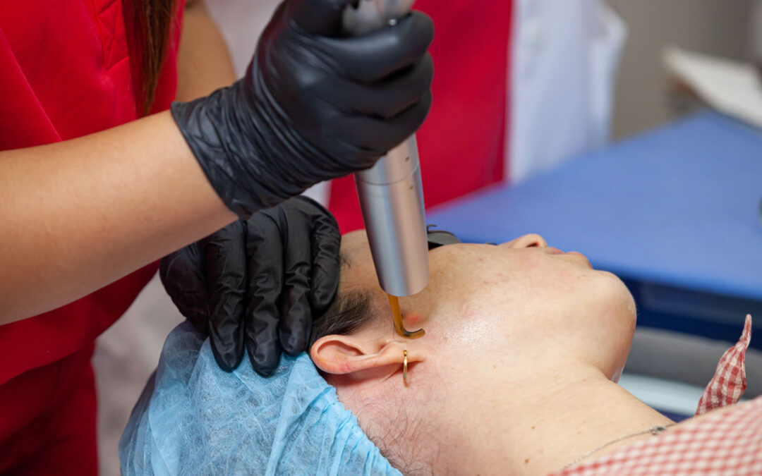 VIII cohorte de Medicina Fotónica en Dermatocosmética inicia en septiembre
